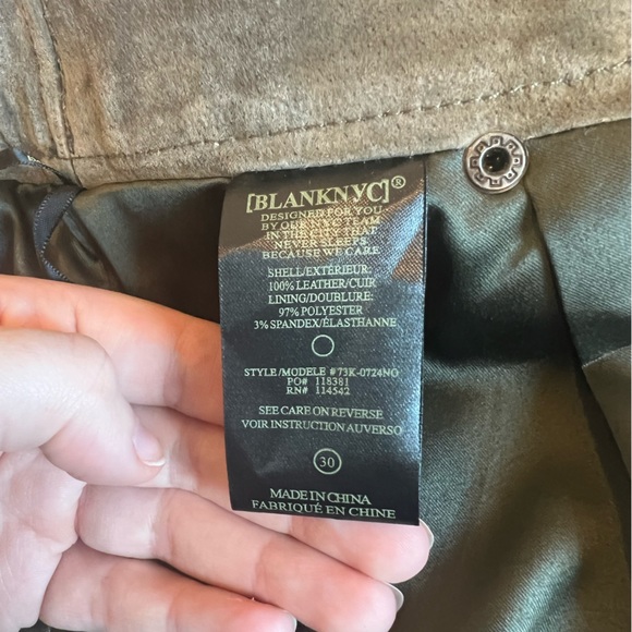 NWOT Blank NYC Suede Zip Miniskirt - Picture 7 of 7